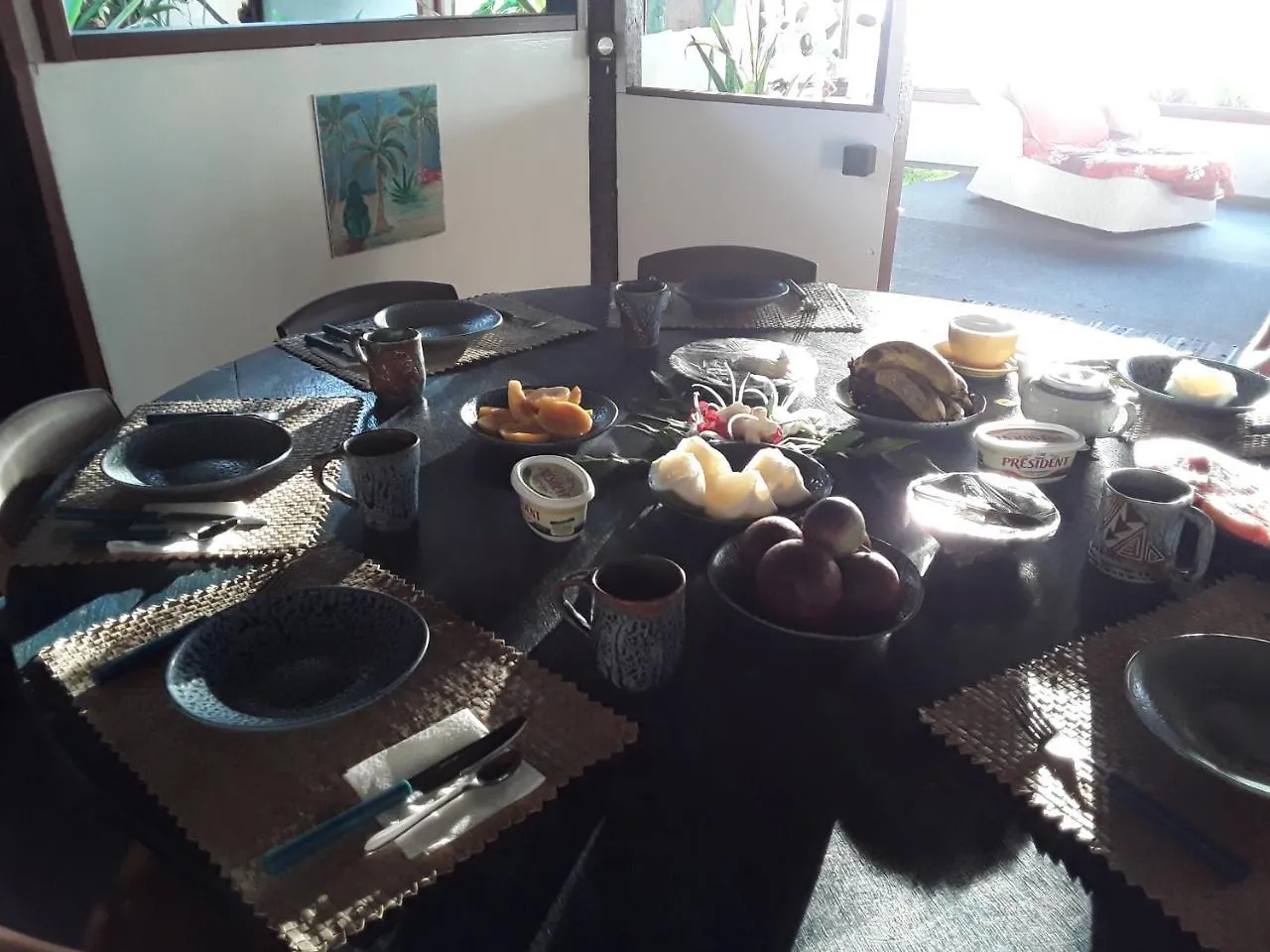 Tifaifai Et Cafe Huahine Bed & Breakfast Fare